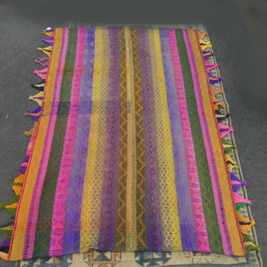 HAND WOVEN BLANKET / RUG