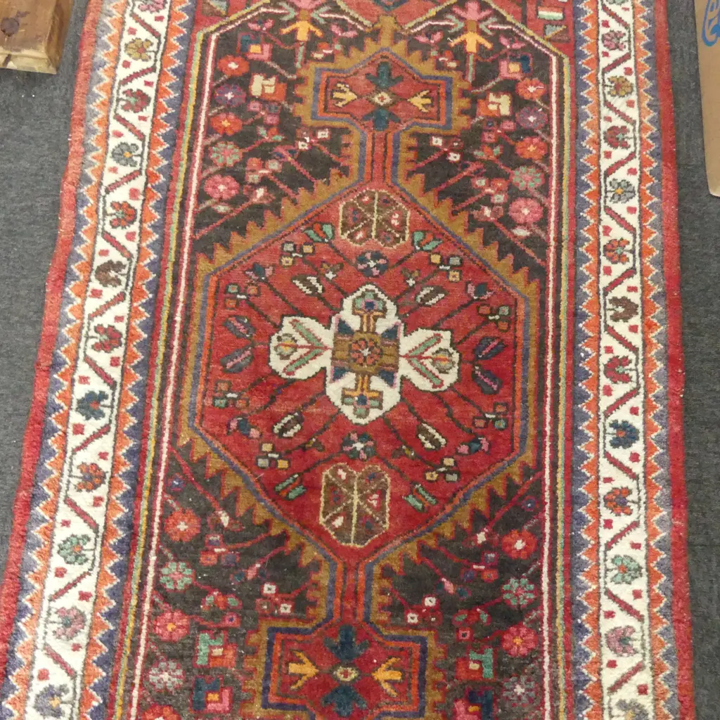 HAND KNOTTED WOOL PILE RUG 1450x800mm Image 1++