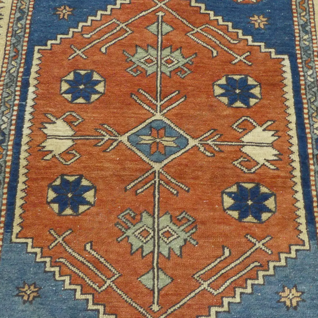 HAND KNOTTED WOOL PILE RUG 1780x1330mm Image 1++
