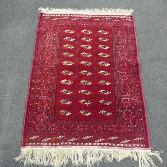 HAND KNOTTED ALL WOOL RUG 1720x1280mm