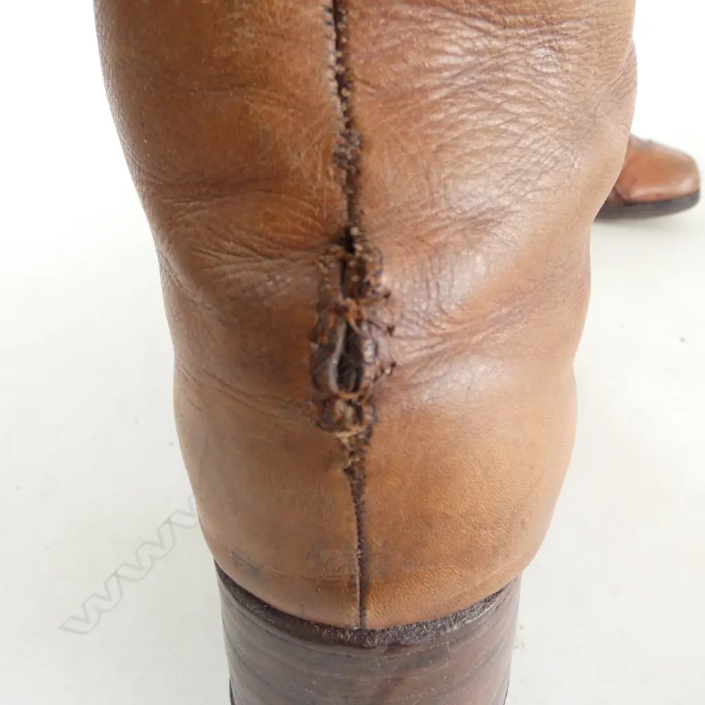 PR VINTAGE MEN'S PORTUGUESE LEATHER BOOTS, SIZE 91/2 Image 1++
