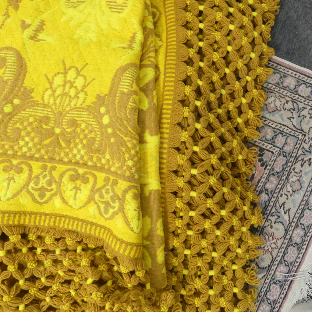 RETRO CASA PUPO BEDSPREAD Image 1++