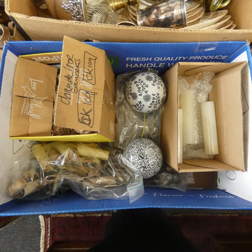 ASST. QUALITY CRYSTAL CHANDELIER PARTS ETC Image 1++