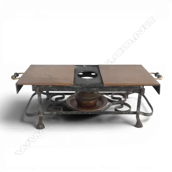 VINTAGE COPPER HOT PLATE W.485mm **LOT UPDATED FRIDAY 12AM