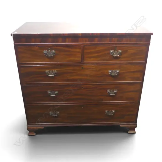 VICTORIAN MAHOGANY CHEST OF DRAWERS 1170x540x1100mm