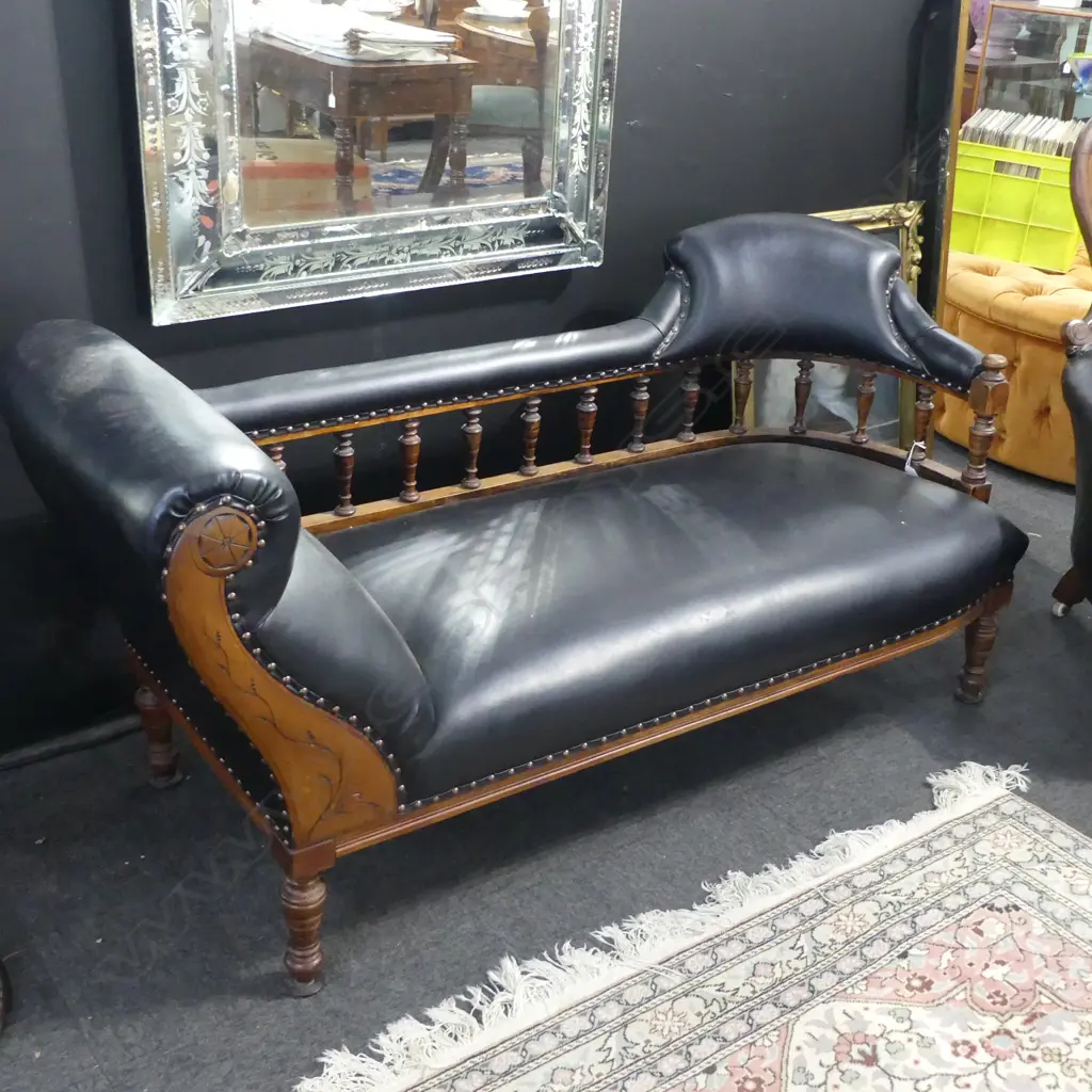 EDWARDIAN LEATHER UPHOLSTERED CLUB CHAISE L.1500mm Image 1++