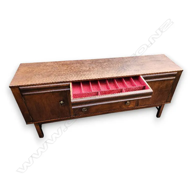 MID-CENTURY MODERN WOODEN SIDEBOARD WITH A RED FELT-LINED CUTLERY DRAWER AND BRASS HARDWARE 1800 x 450 x 830 mm Image 1++
