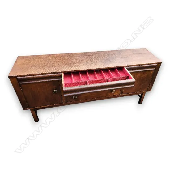 MID-CENTURY MODERN WOODEN SIDEBOARD WITH A RED FELT-LINED CUTLERY DRAWER AND BRASS HARDWARE 1800 x 450 x 830 mm
