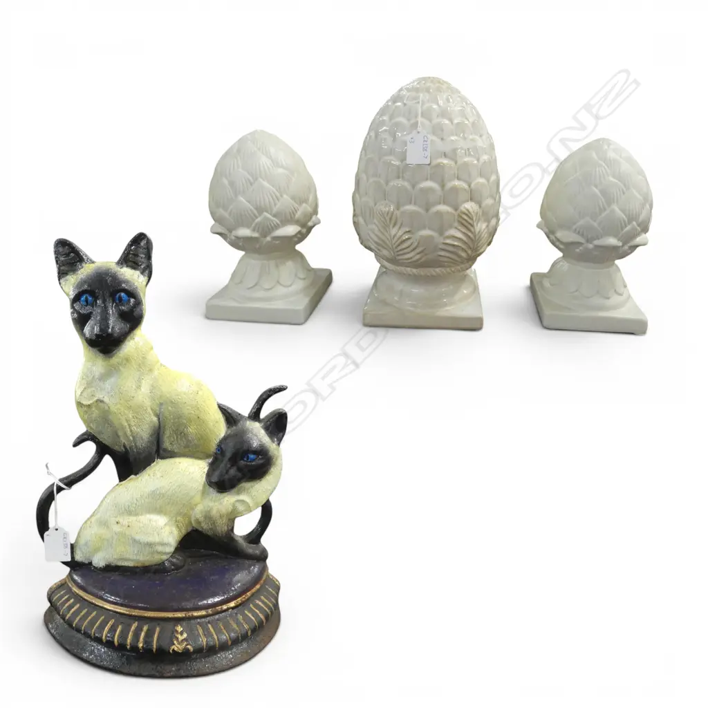 3 DECORATIVE CHINA PINE CONE FINIALS H300 & 230MM PR PLUS CAT DOORSTOP Image 1++
