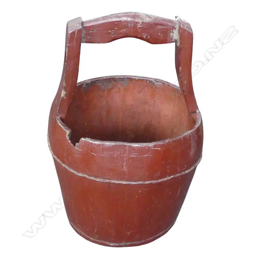 Oriental bucket, faults H.570mm Image 1++
