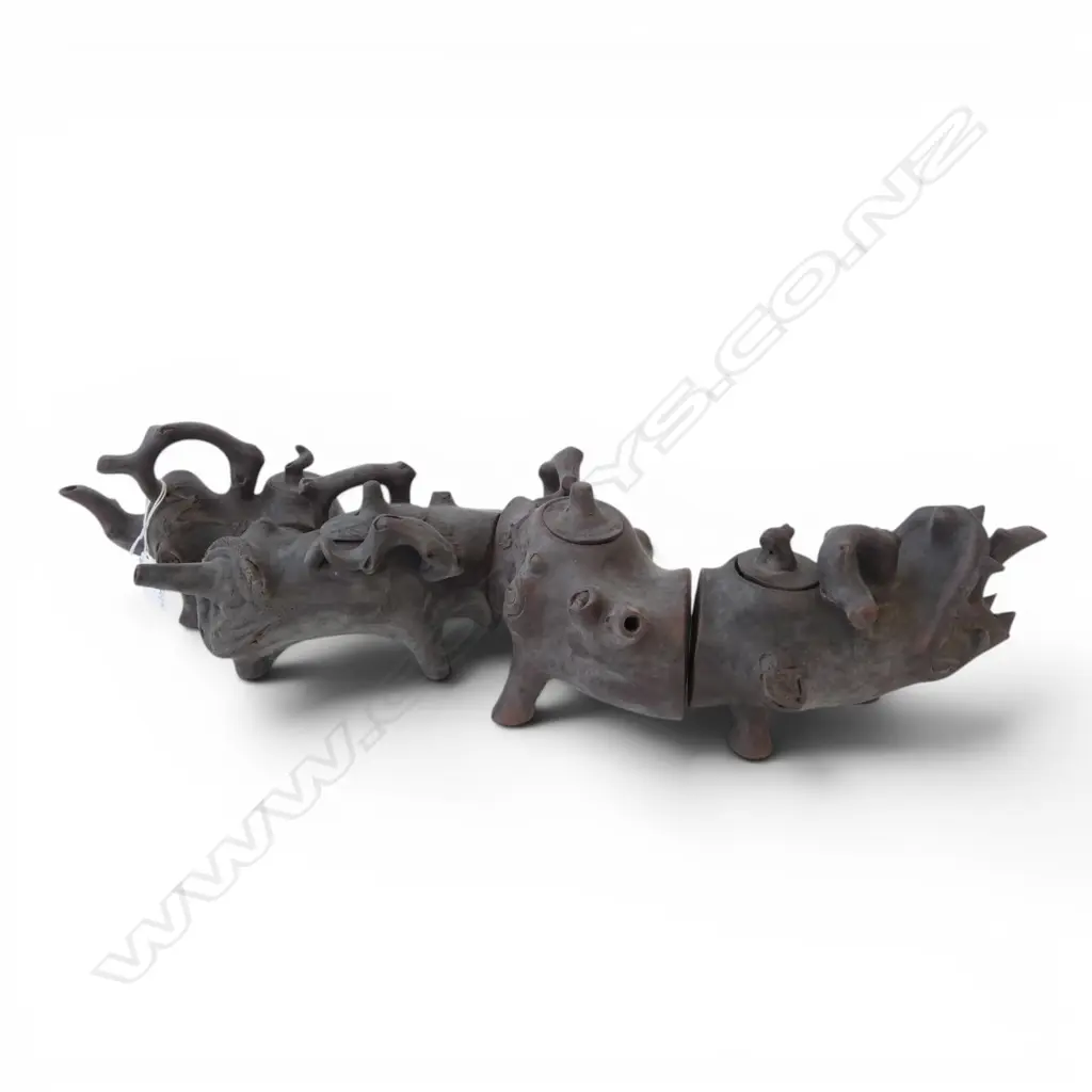 4 YIXING WARE TEAPOTS (FORMS A GNARLED BRANCH / DRAGON L.540mm) Image 1++