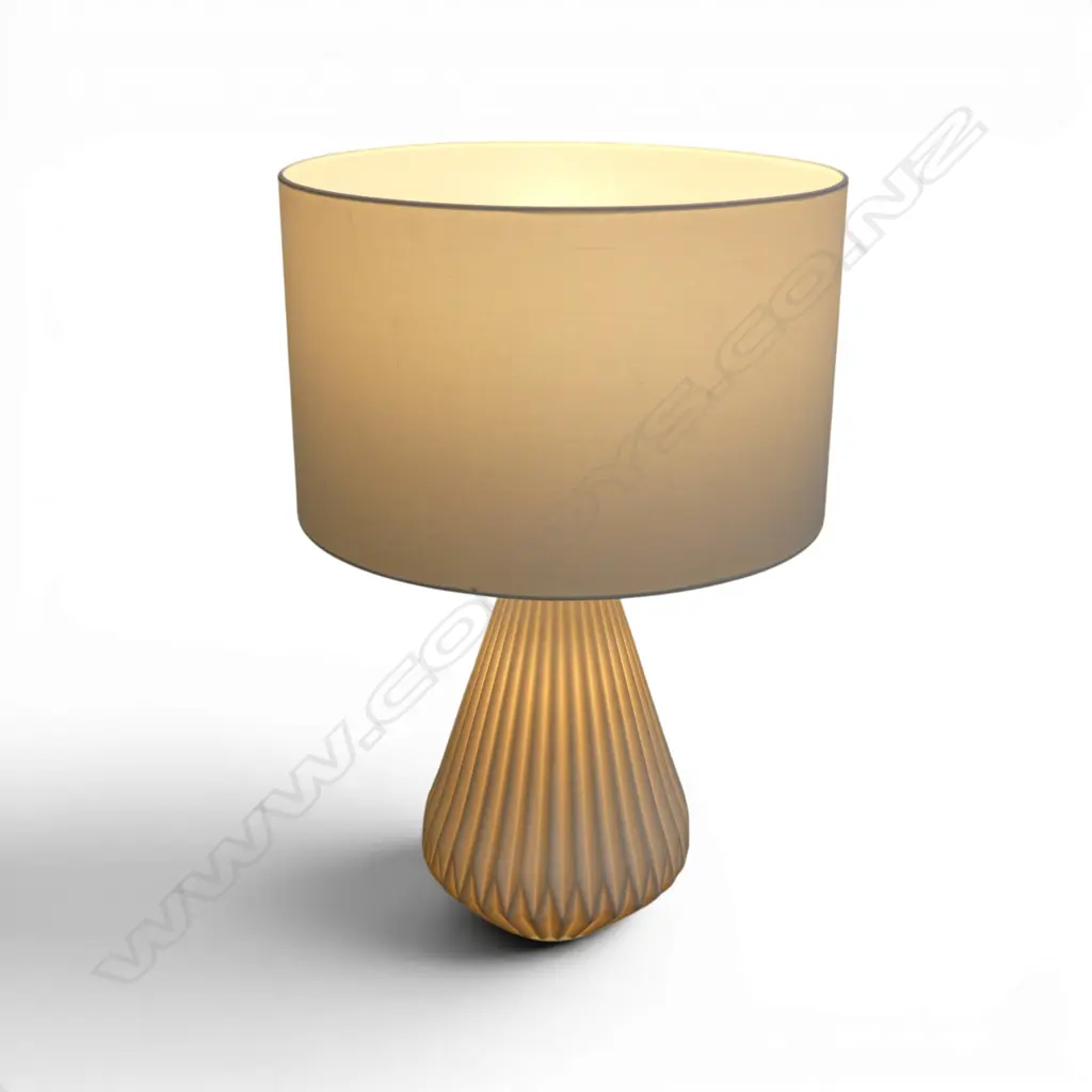 WHITE TABLE LAMP & SHADE H.610mm Image 1++