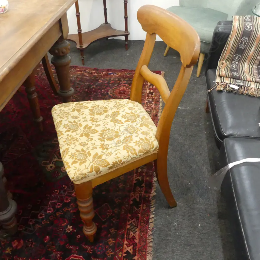 VICTORIAN MAHOGANY EXTENSION DINING TABLE ON CASTORS + 8 CHAIRS 1910x1180mm (INCL. LEAF 435mm) Image 1++