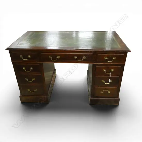 ANTIQUE OAK TWIN PEDESTAL DESK 1220x680x740mm