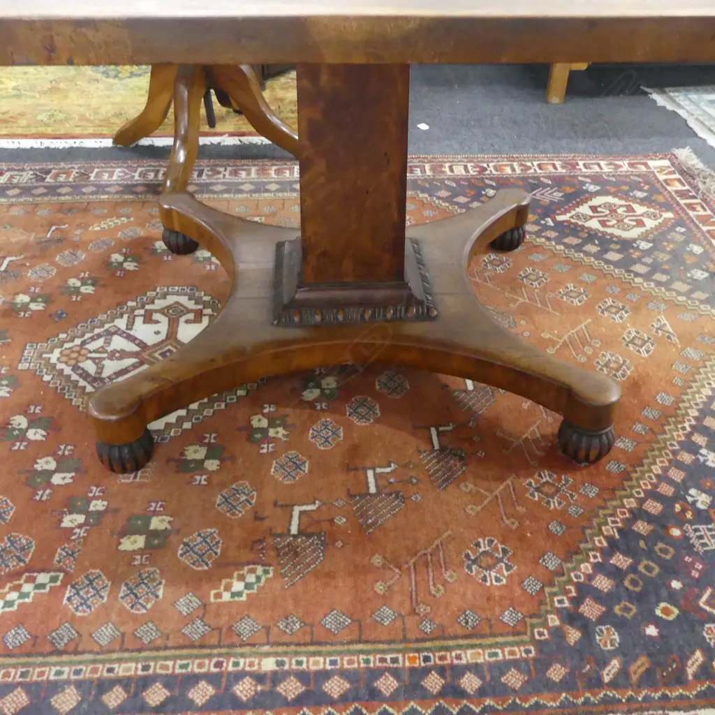 ANTIQUE PEDESTAL TABLE 1370x960x690mm Image 1++