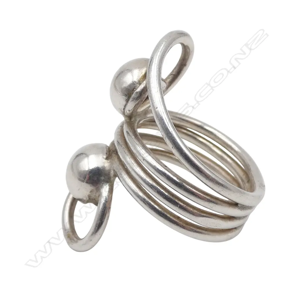 MODERN DESIGN STG SILVER RING 9gms SIZE N Image 1++