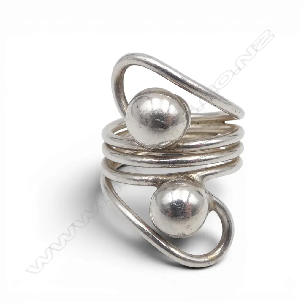 MODERN DESIGN STG SILVER RING 9gms SIZE N Image 1++
