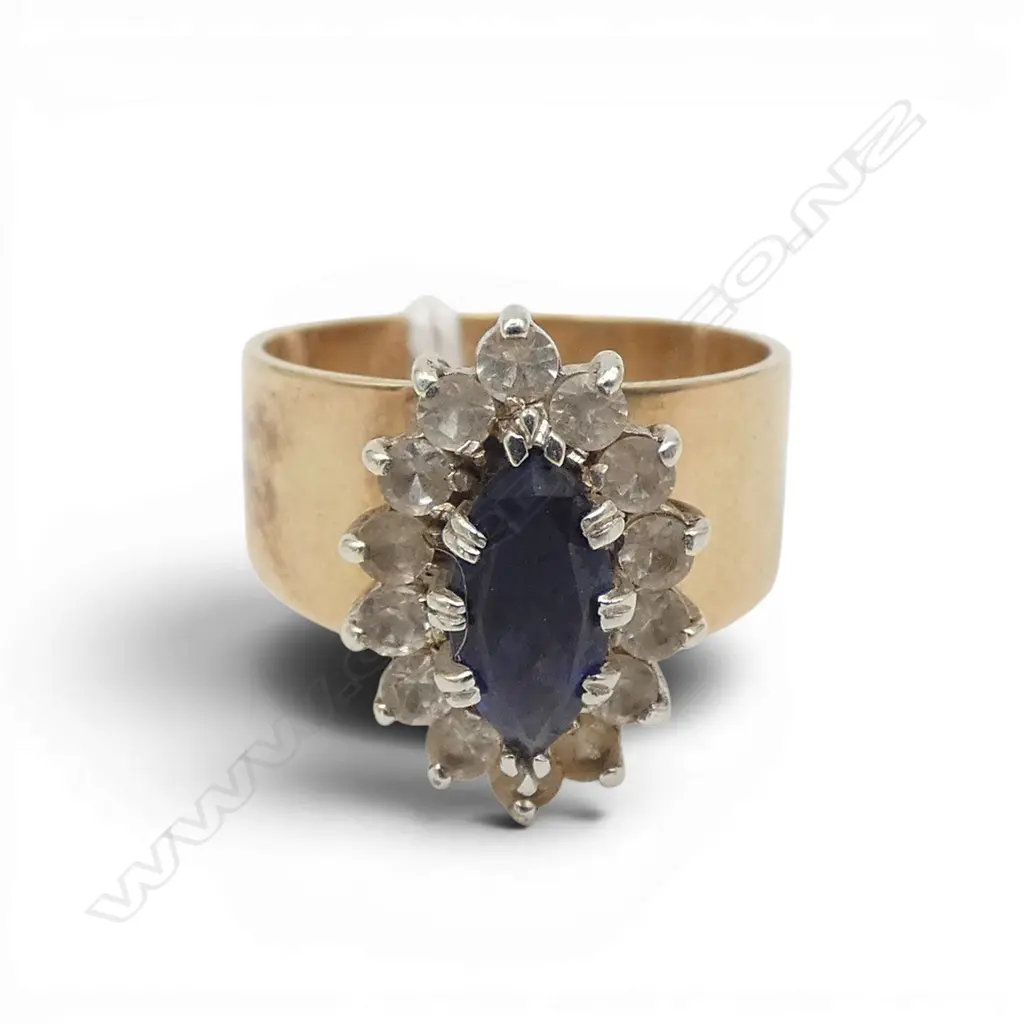 9CT  SYN SAPPHIRE & WHITE STONES CLUSTER RING, 6.3gms SIZE P Image 1++