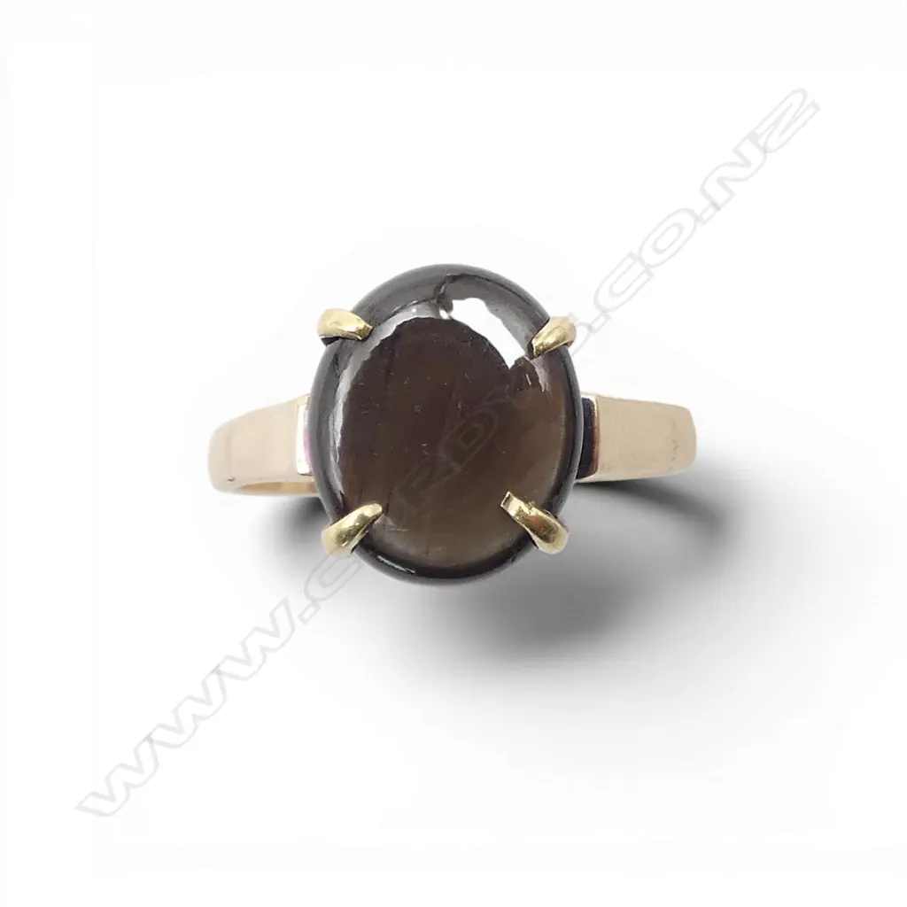 14CT GOLD  & STAR SAPPHIRE RING 4.7GMS SIZE P Image 1++