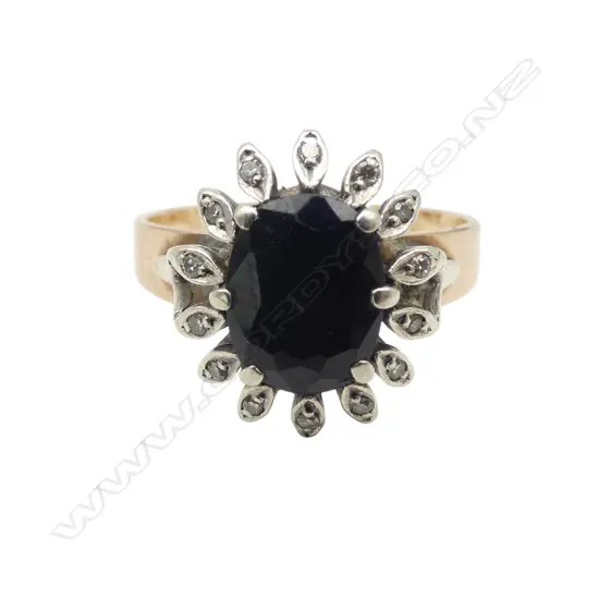 9ct GOLD SAPPHIRE & DIAMOND CLUSTER RING 4gms SIZE R