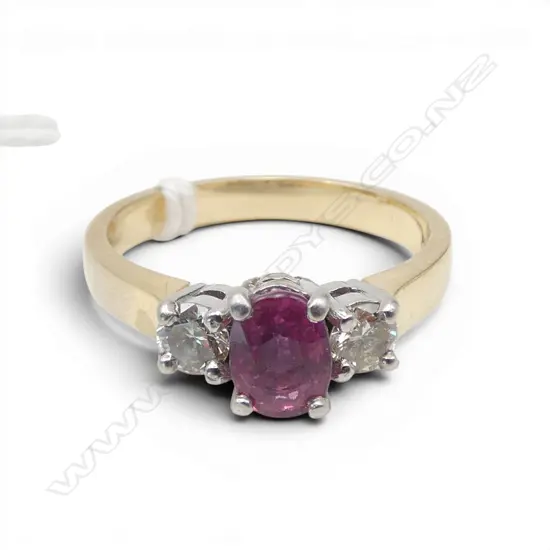 18ct GOLD & 1.04ct PINK SAPPHIRE & DIAMOND (TDW. 0.40ct) RING with valuation 2016 $5,500. 6.4gms SIZE S