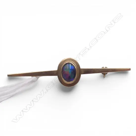 9ct GOLD & OPAL BROOCH 3.11gms