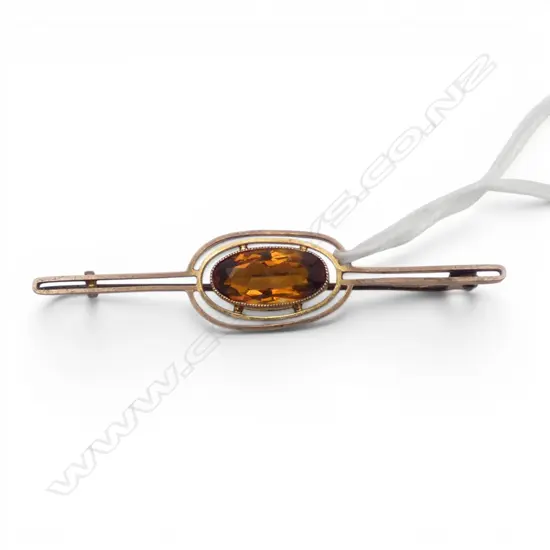 9ct GOLD CITRINE BROOCH 3.94gms