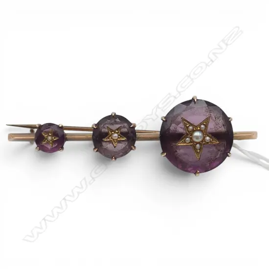 EDWARDIAN 9CT GOLD AMETHYST AND SEED PEARL BROOCH 9.59CT 