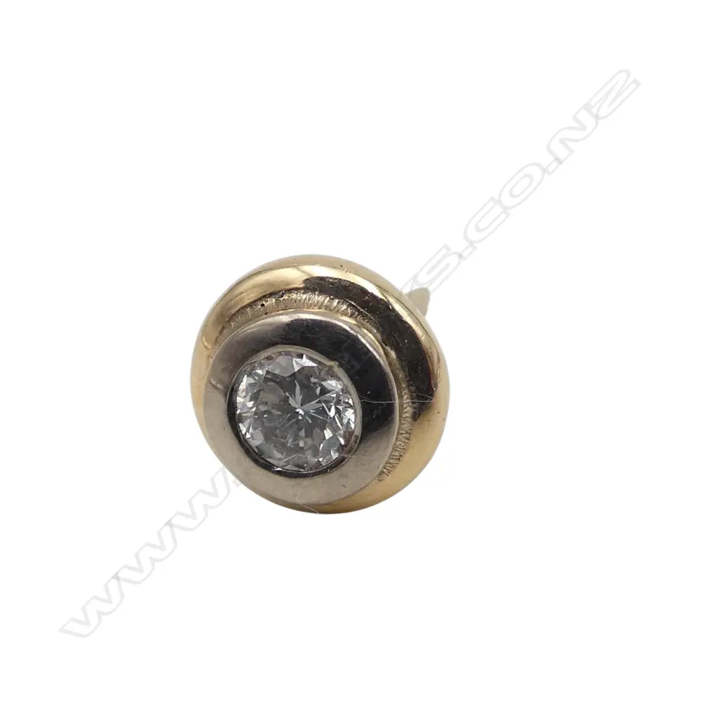 SINGLE 10CT DIAMOND EARRING (NO BUTTERFLY) 1.4gms Image 1++