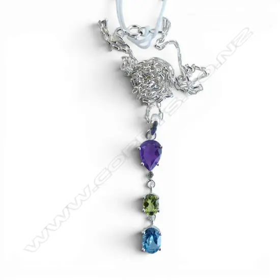 SILVER GREEN AMETHYST, PERIDOT &  A BLUE TOPAZ PENDANT on SILVER CHAIN