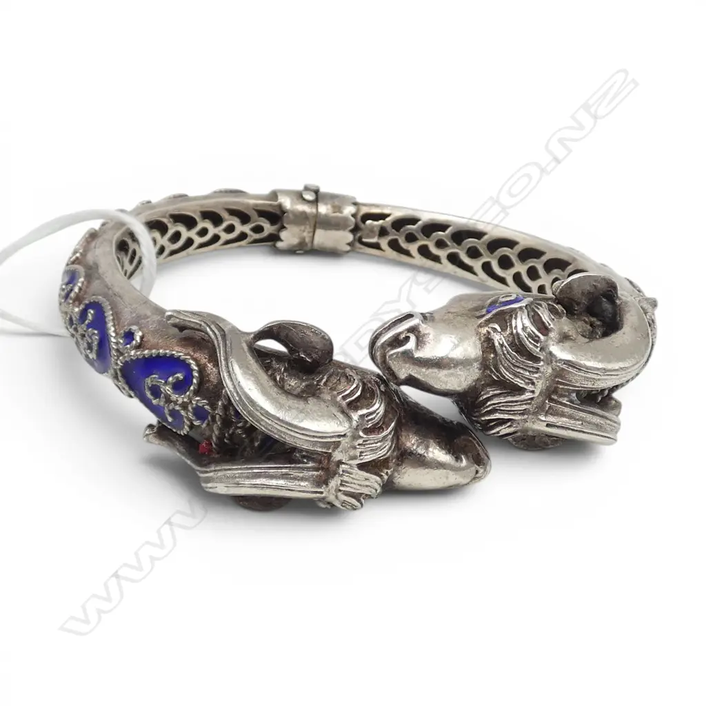 SILVER AND ENAMEL GOATS HEADS BANGLE 53gms Image 1++