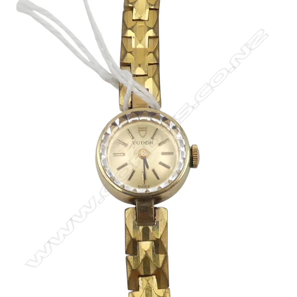 VINTAGE 1960'S LADIES TUDOR GOLD PLATE WRIST WATCH running Image 1++