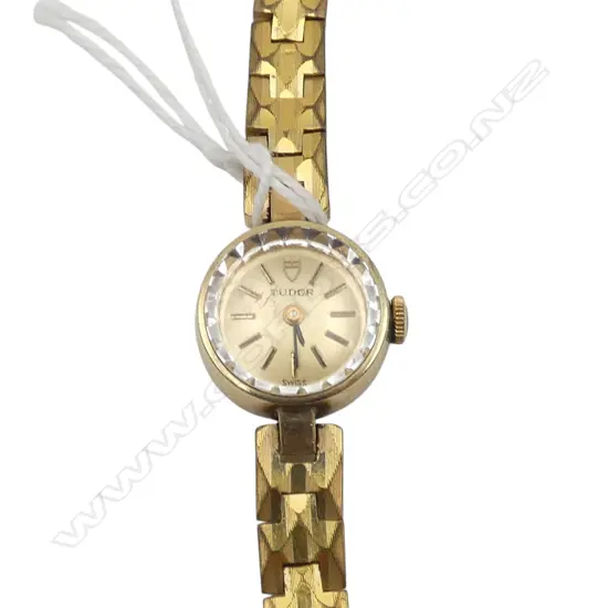 VINTAGE 1960'S LADIES TUDOR GOLD PLATE WRIST WATCH running