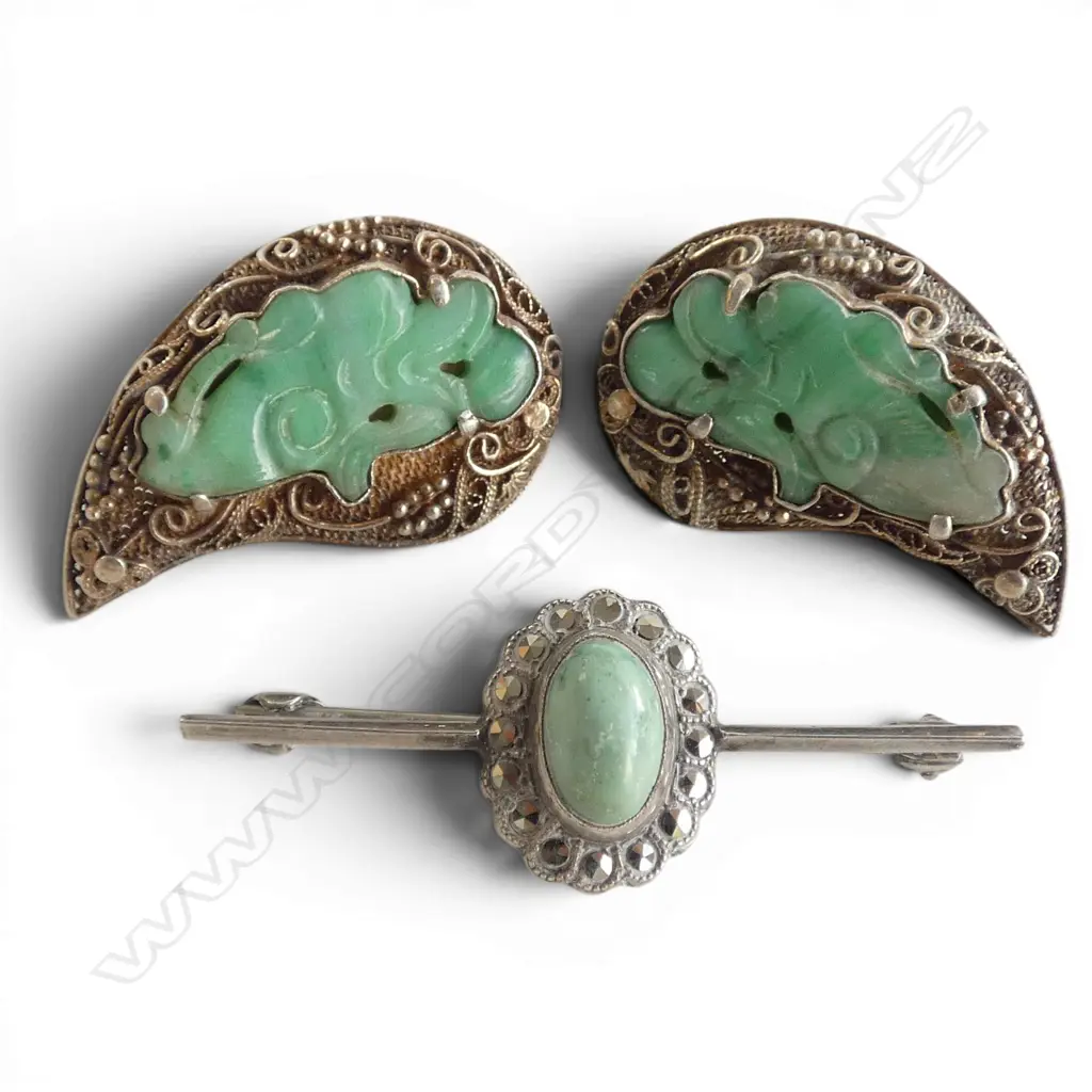 PR VINTAGE filigree SILVER & JADE SCREW-ON EARRINGS + SILVER JADE & MARCASITE BROOCH Image 1++