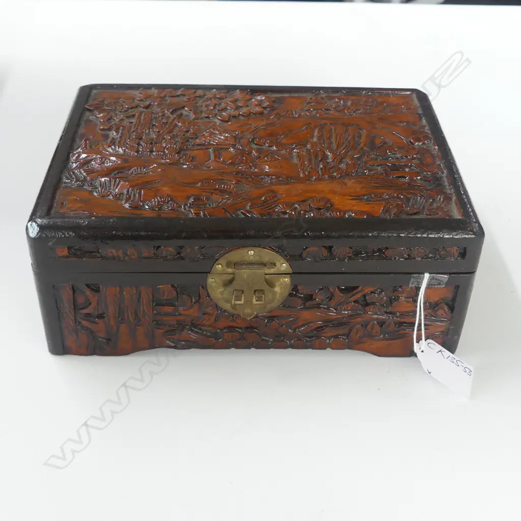 VINTAGE CARVED SMALL CAMPHOR BOX with selection costume necklaces: pearls etc Image 1++