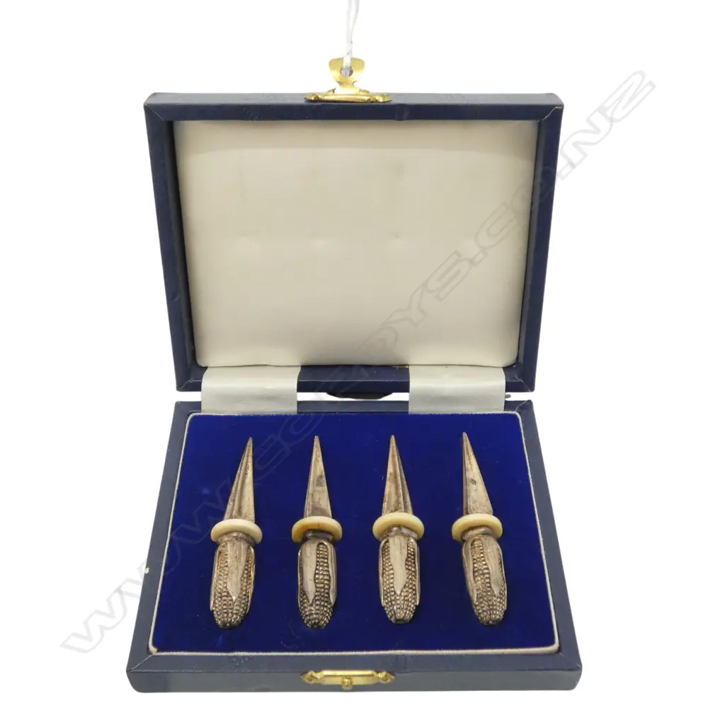 BOXED SET OF 4 STG SILVER CORN COB HOLDERS w. IVORY RINGS, BIRMINGHAM 1985, 126gms TW Image 1++