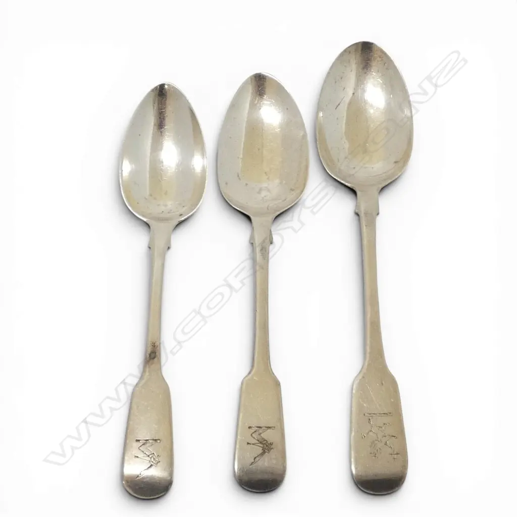 3 HALLMARKED STG SILVER TEASPOONS 69gms Image 1++
