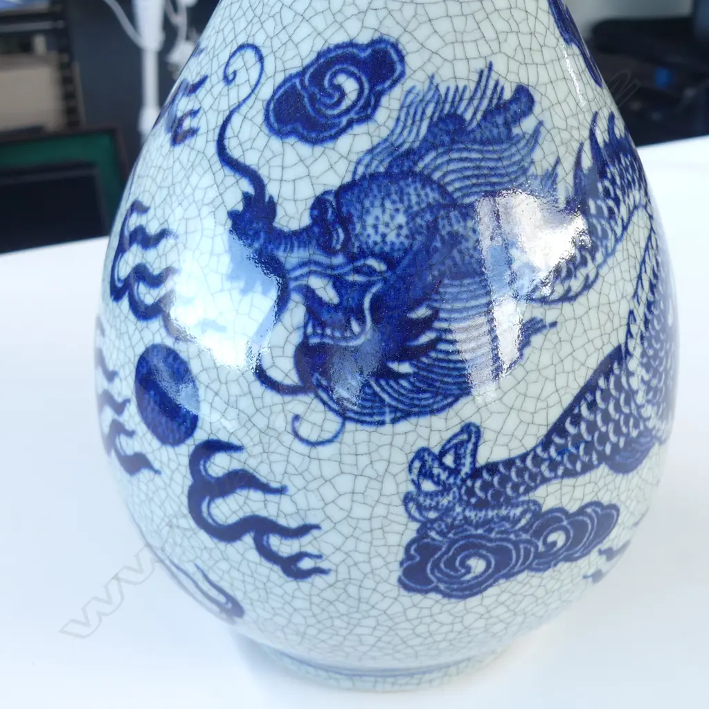 CHINESE CRACKLE GLAZE BLUE DRAGON VASE H310MM Image 1++