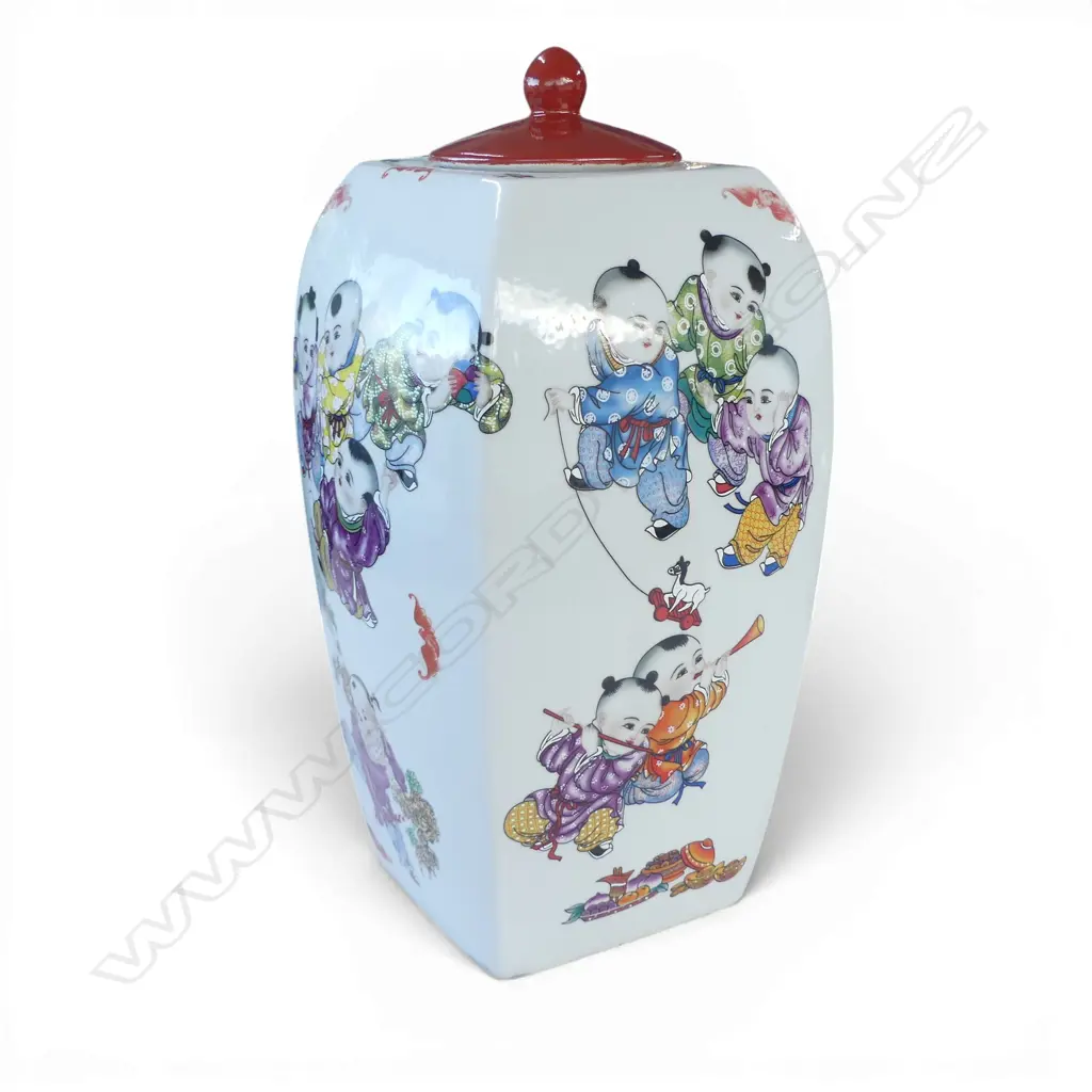 CHINESE 4 SIDED FAMILLE ROSE LIDDED JAR H370MM Image 1++