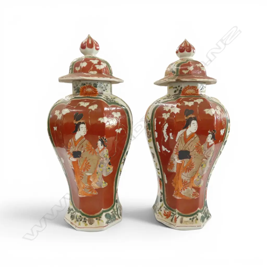PR ORIENTAL LIDDED VASES H.310mm Image 1++