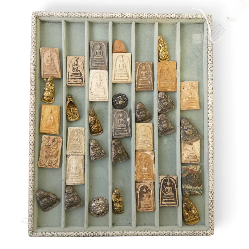 COLLECTION THAI BUDDHIST AMULETS Image 1++