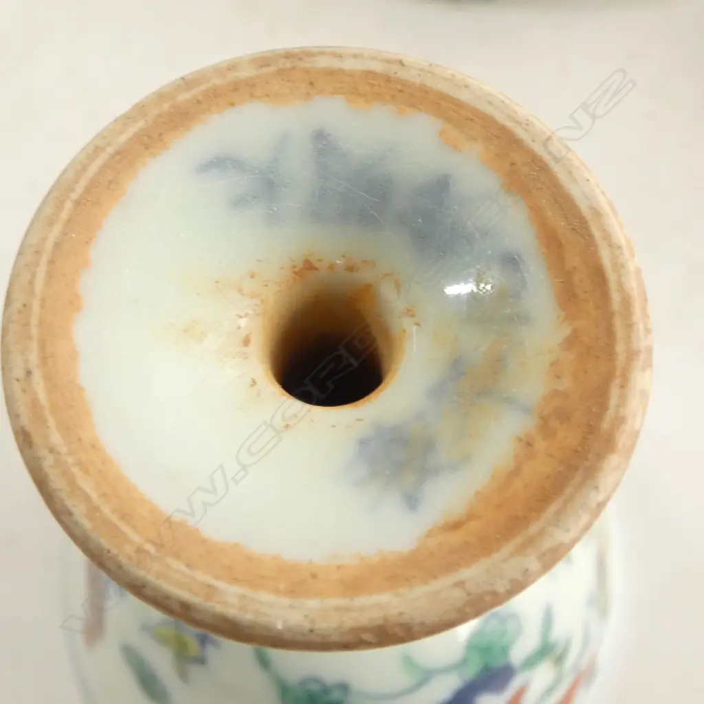 COLLECTION OF 12 CHINESE PORCELAIN BOWLS / CUPS Image 1++