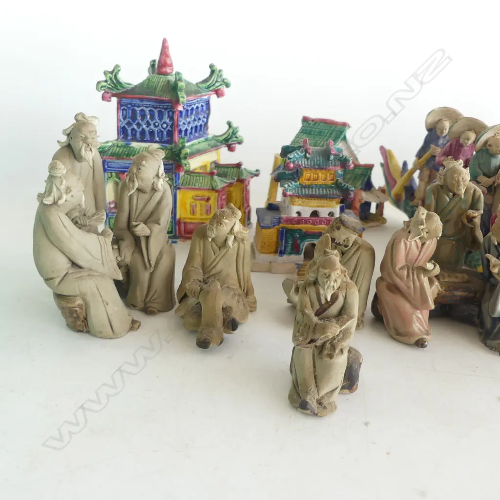 ASST. ORIENTAL MUD MEN Image 1++