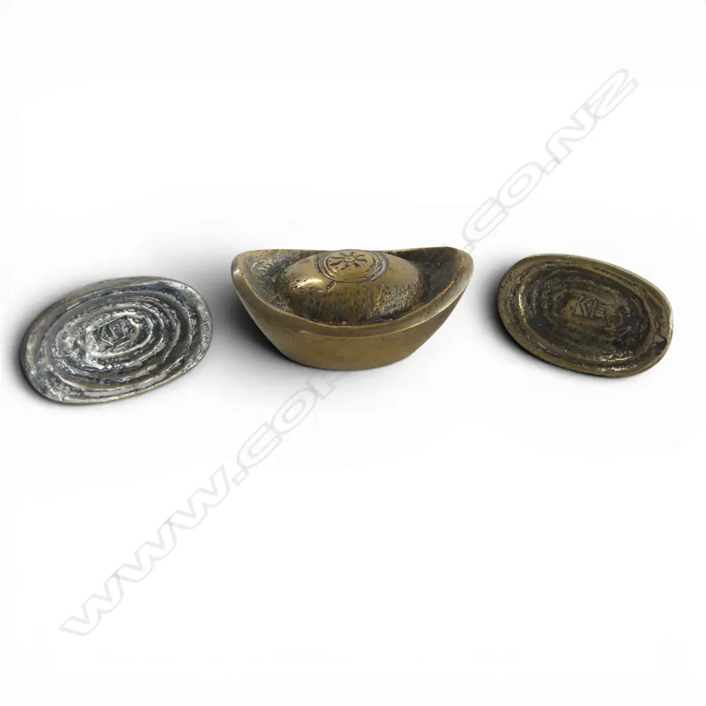 3 CHINESE MIXED METAL INGOTS L.45mm Image 1++