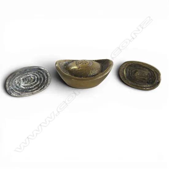 3 CHINESE MIXED METAL INGOTS L.45mm