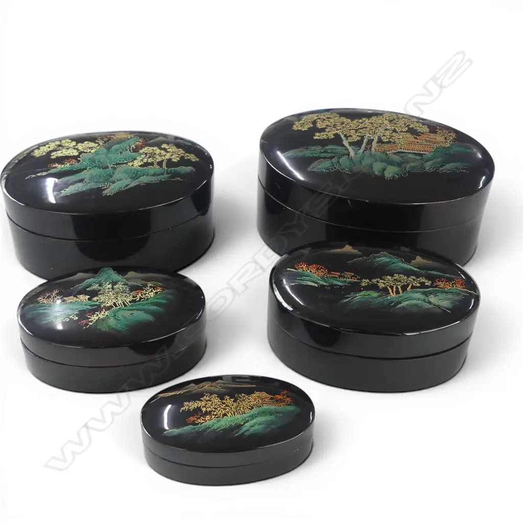 SET 5 ORIENTAL BLACK LACQUER GILT & landscape decorated OVAL BOXES Largest L.153mm. Image 1++