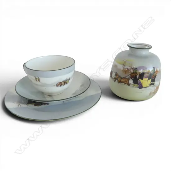 4 PCS ROYAL DOULTON COACHING DAYS SNOW SCENE VARIATION, C/S/P & VASE, H.100mm