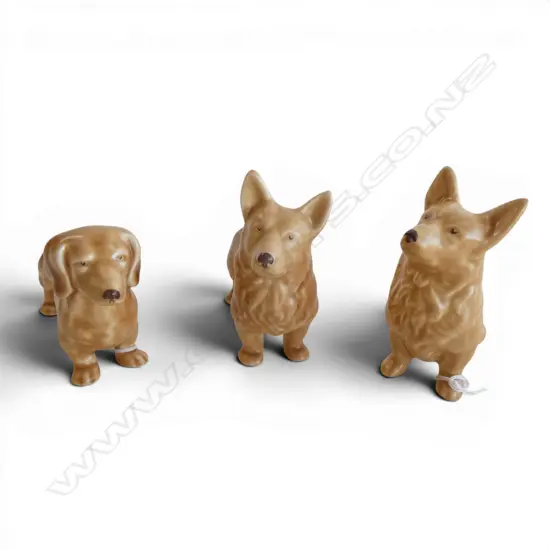 3 SYLVAC DOG FIGURINES, SAUSAGE #177 150X80mm & 2 CORGIES, H.100x130mm