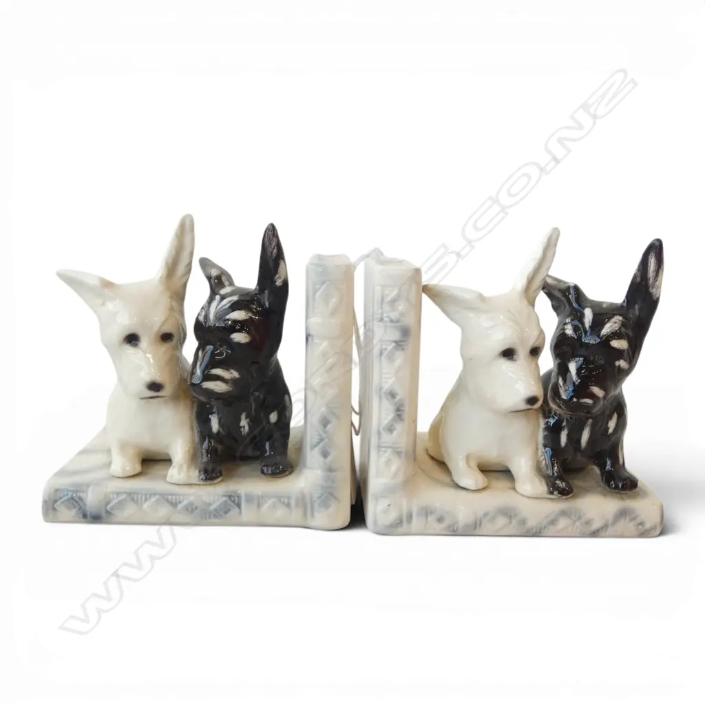 PR ENGLISH SCOTTIE DOG BOOKENDS H.120mm Image 1++