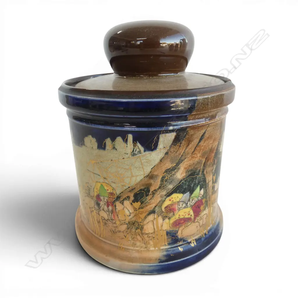 ROYAL DOULTON GNOMES LIDDED TOBACCO JAR, H.150mm, Dia.120mm, lid chipped Image 1++
